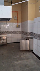 Space 21 (D14), Warehouse #575424511